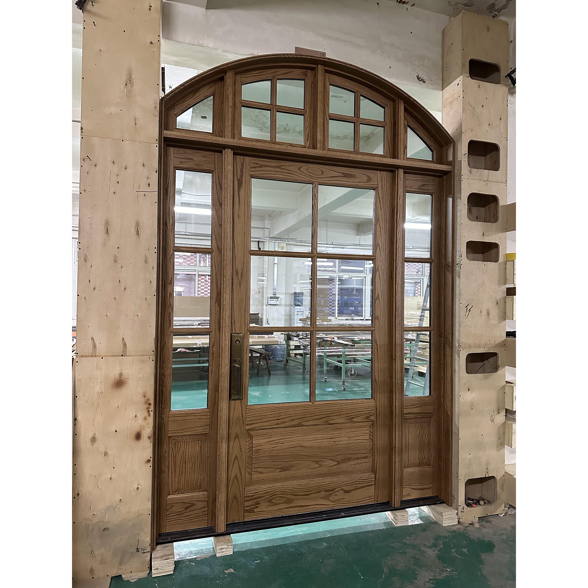 Red Oak Arched Front Entry Solid Wood Door With Transom and Sidelite